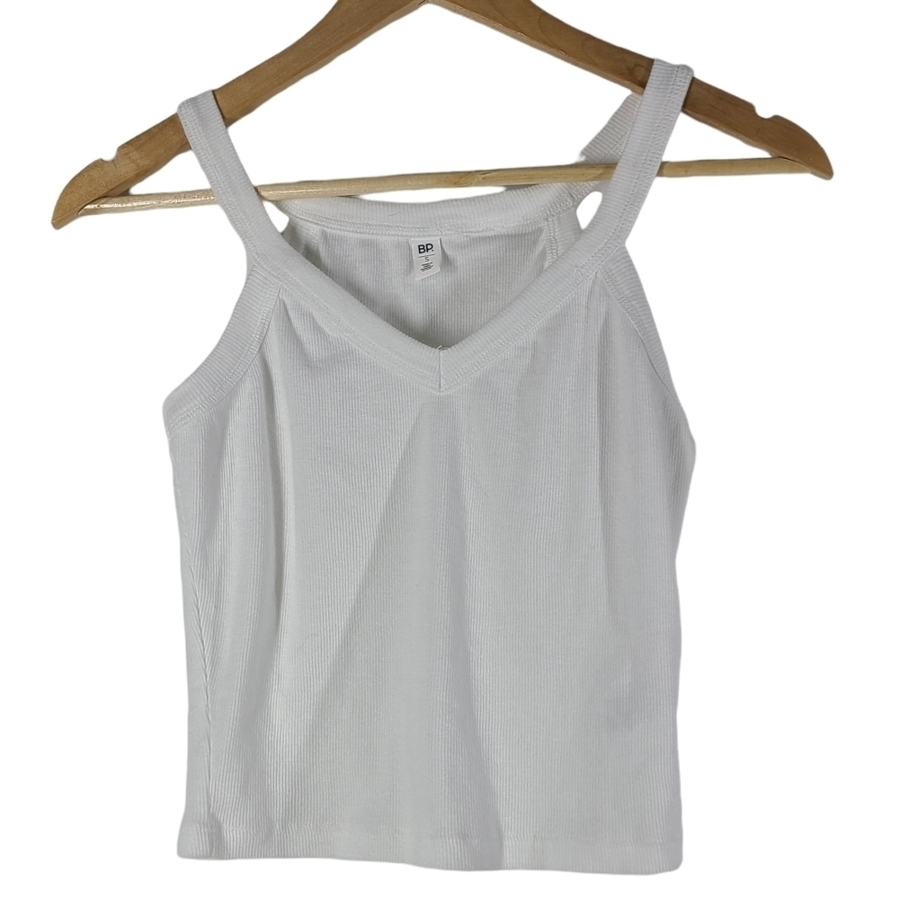 NWT BP Womens Crop Top Ribbed Knit Sleeveless V Neck Stretch White‎ Size Small